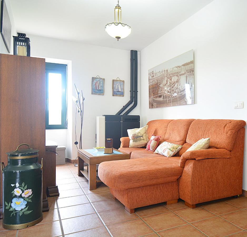 As Mirans Casa Rural Manuela מראה חיצוני תמונה