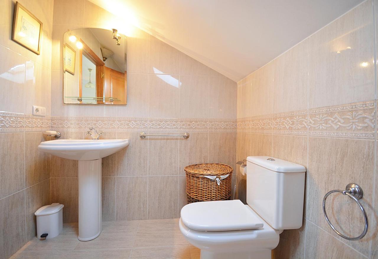 As Mirans Casa Rural Manuela מראה חיצוני תמונה