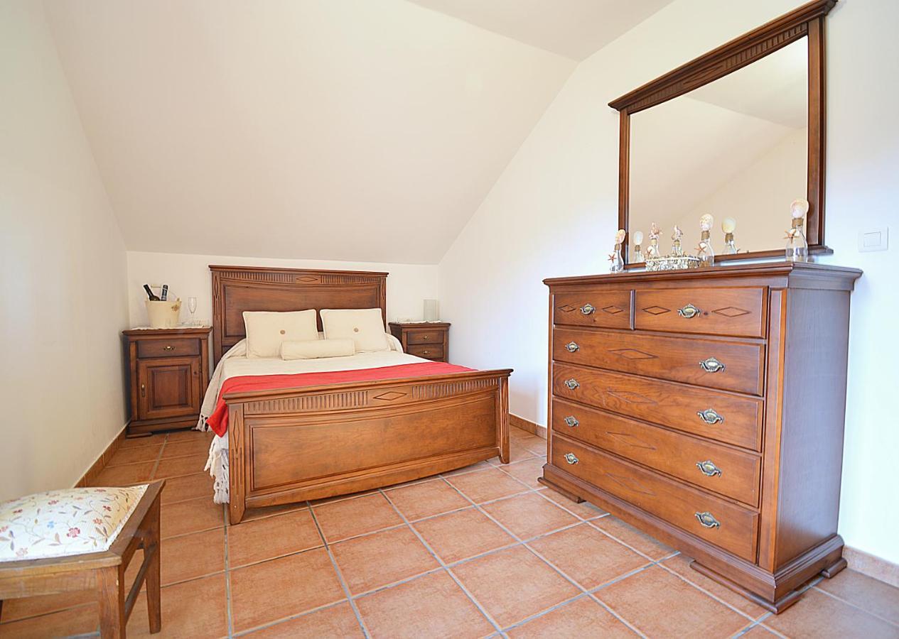As Mirans Casa Rural Manuela מראה חיצוני תמונה